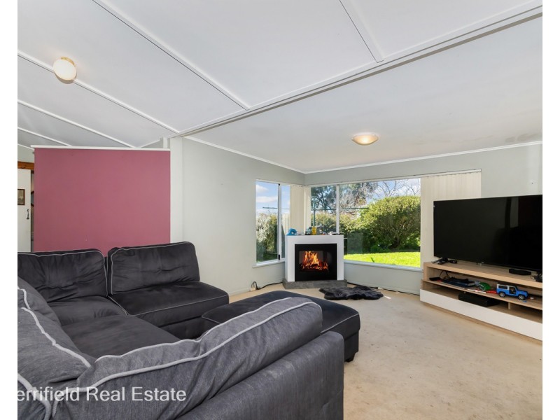 10 Ashwell Street, Mount Melville WA 6330