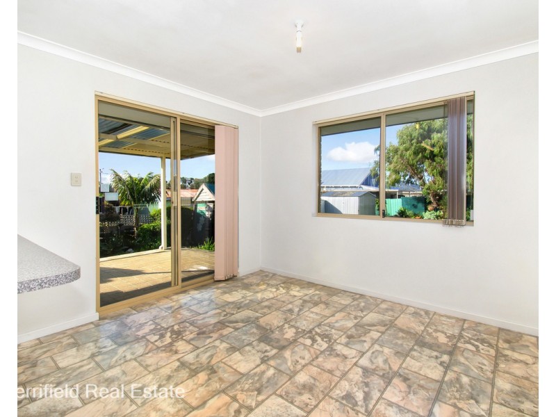 26 Lurline Street, Orana WA 6330