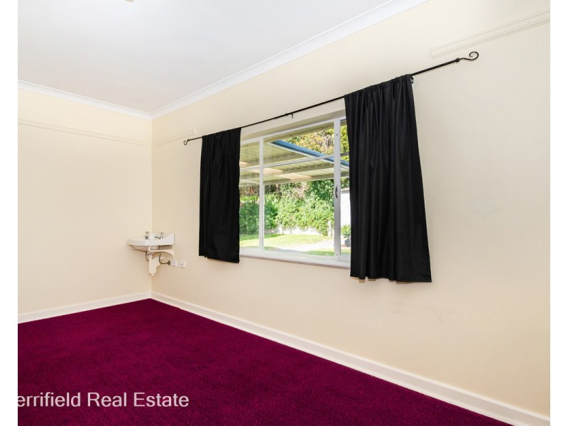 3 Burt Street, Mount Clarence WA 6330