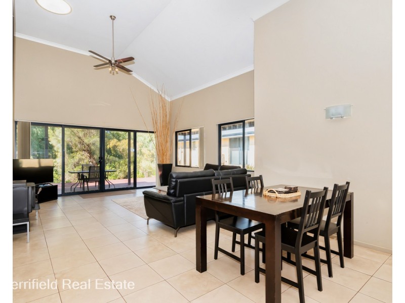 9/256 Cosy Corner Road, Kronkup WA 6330