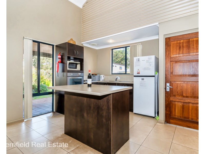 9/256 Cosy Corner Road, Kronkup WA 6330