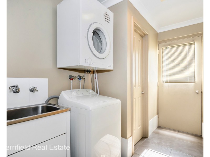 9/256 Cosy Corner Road, Kronkup WA 6330