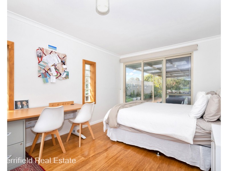 32 Ardross Crescent, Collingwood Park WA 6330