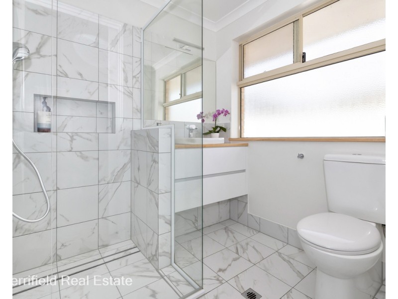 32 Ardross Crescent, Collingwood Park WA 6330