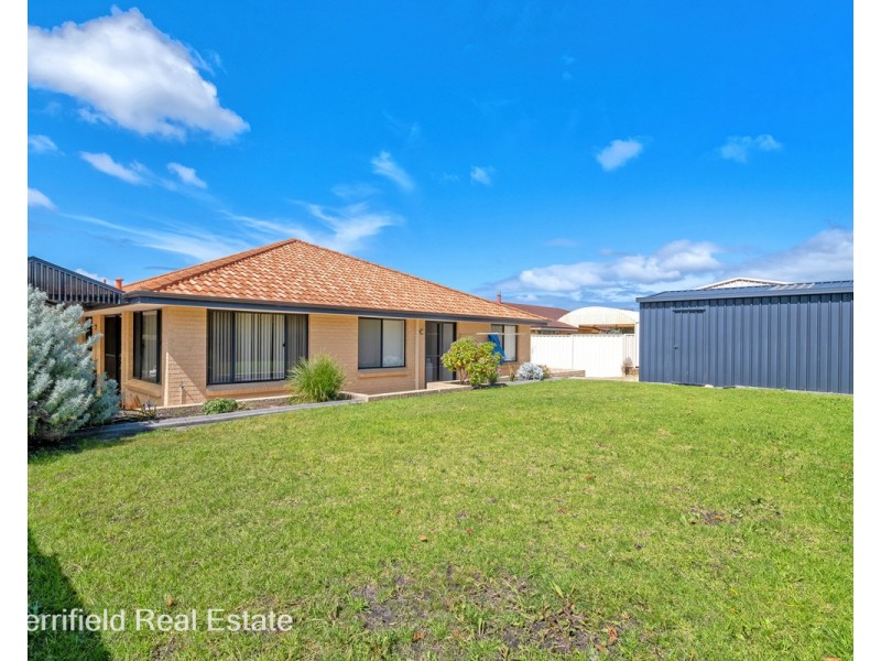 4 Julia Lane, Yakamia WA 6330