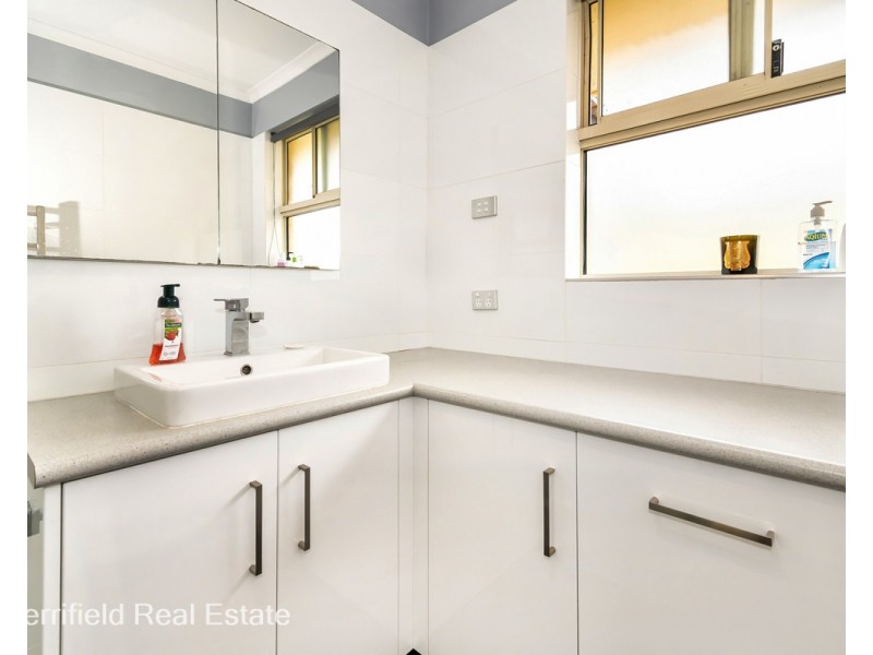 1/45 Premier Circle, Spencer Park WA 6330