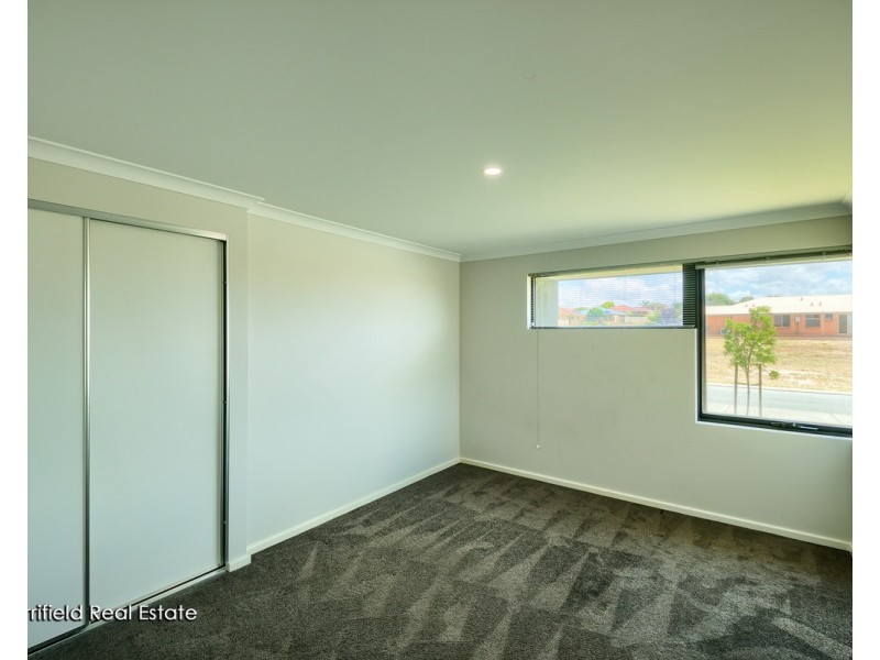 10 Galle Street, Yakamia WA 6330