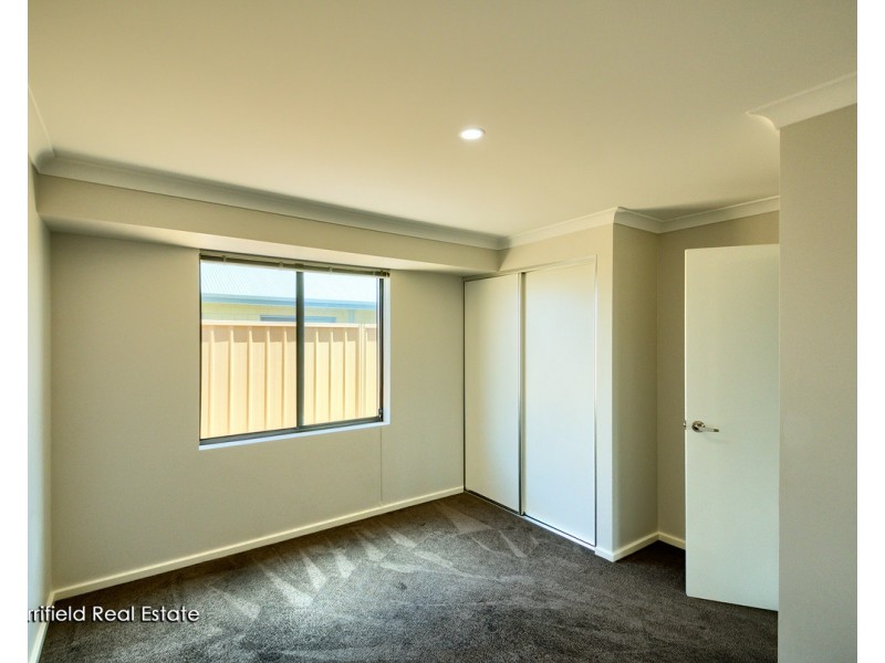 10 Galle Street, Yakamia WA 6330