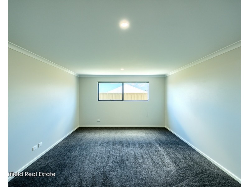 10 Galle Street, Yakamia WA 6330