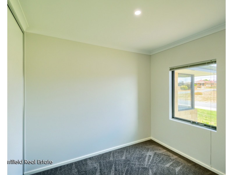 10 Galle Street, Yakamia WA 6330