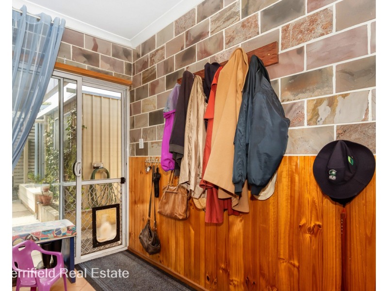 12 Scaddan Street, Redmond WA 6327