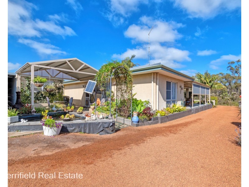 12 Scaddan Street, Redmond WA 6327