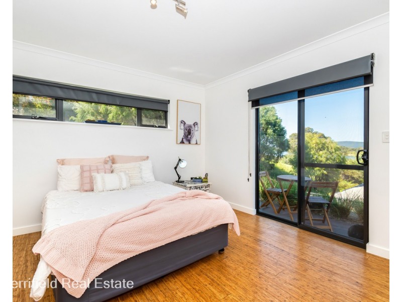 5 Anzac Road, Mira Mar WA 6330