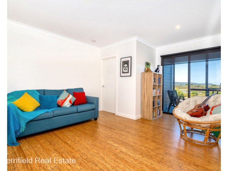 5 Anzac Road, Mira Mar WA 6330