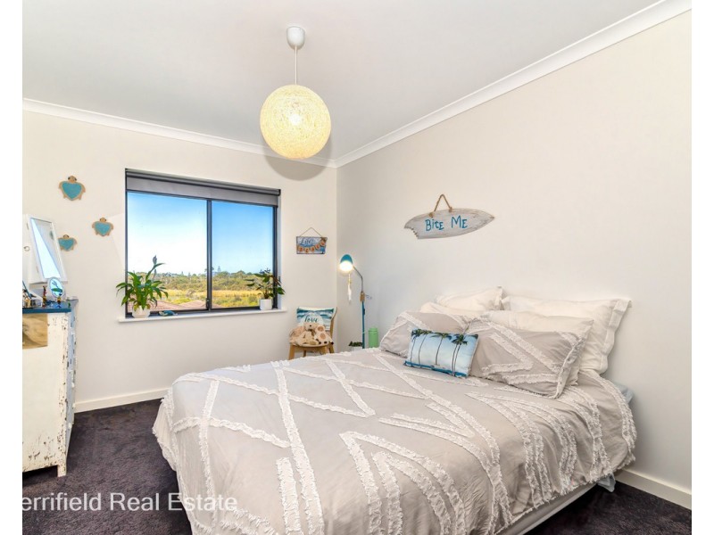 5 Anzac Road, Mira Mar WA 6330