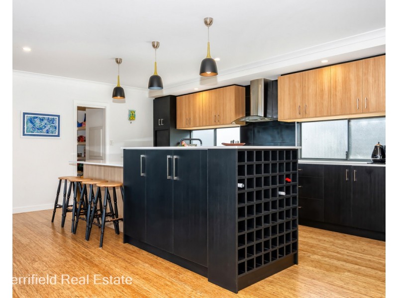 5 Anzac Road, Mira Mar WA 6330