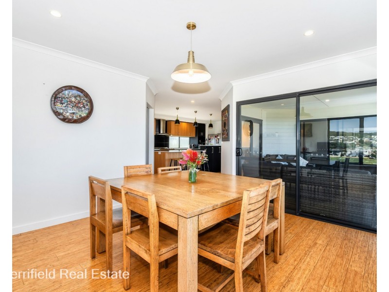 5 Anzac Road, Mira Mar WA 6330