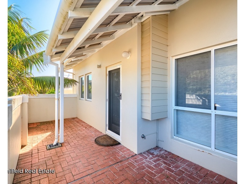 2/5 Barnett Street, Middleton Beach WA 6330