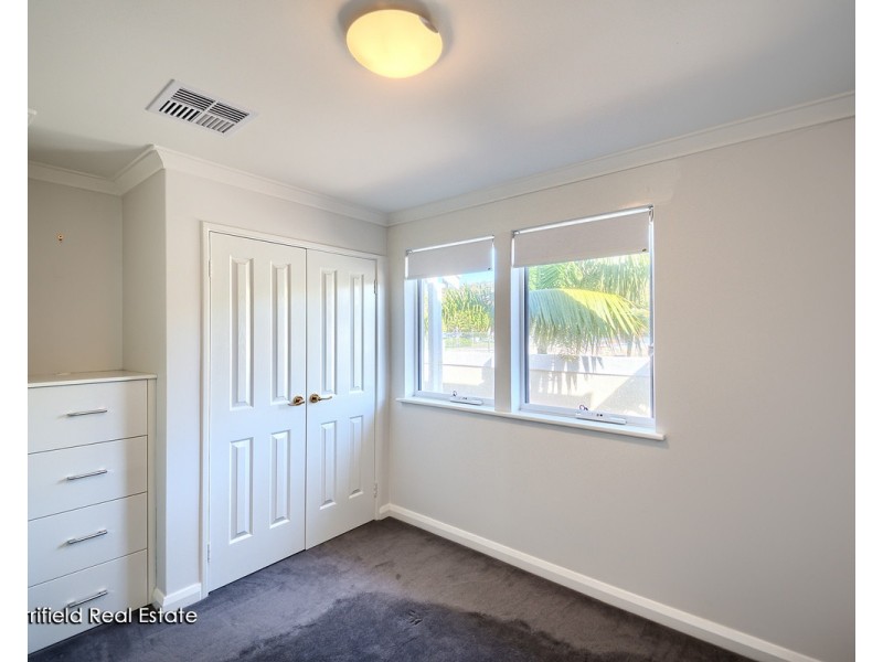 2/5 Barnett Street, Middleton Beach WA 6330