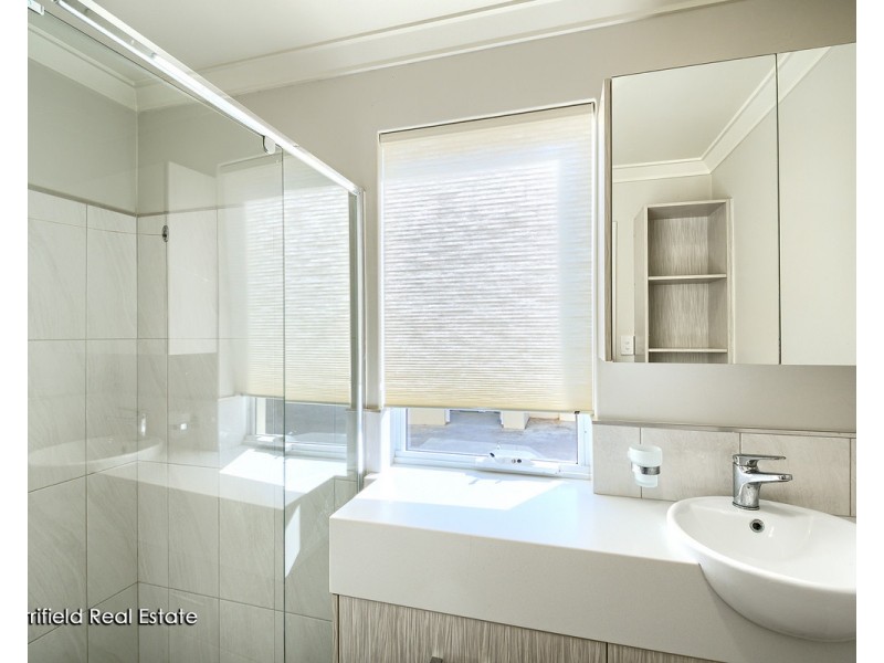 2/5 Barnett Street, Middleton Beach WA 6330