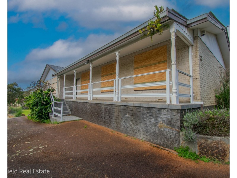 25 Munster Avenue, Mount Clarence WA 6330