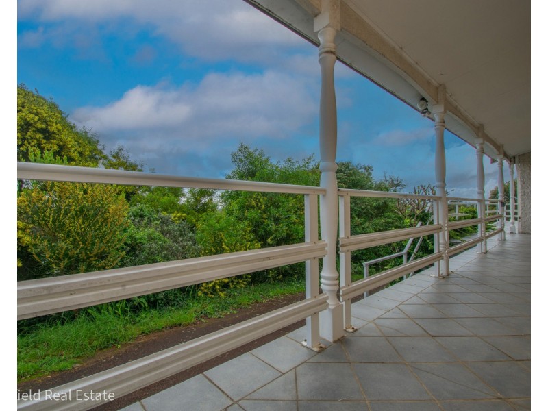 25 Munster Avenue, Mount Clarence WA 6330