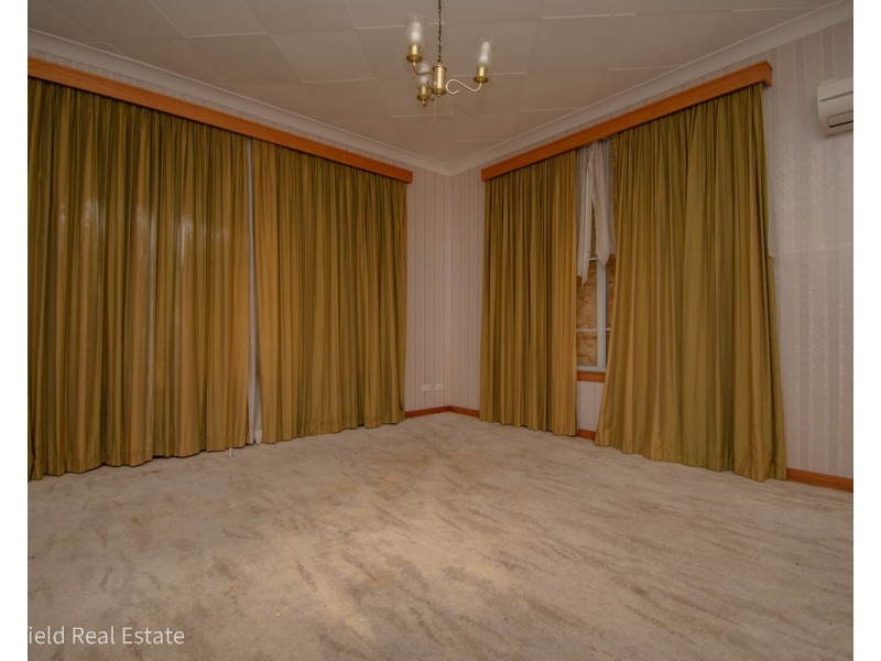 25 Munster Avenue, Mount Clarence WA 6330