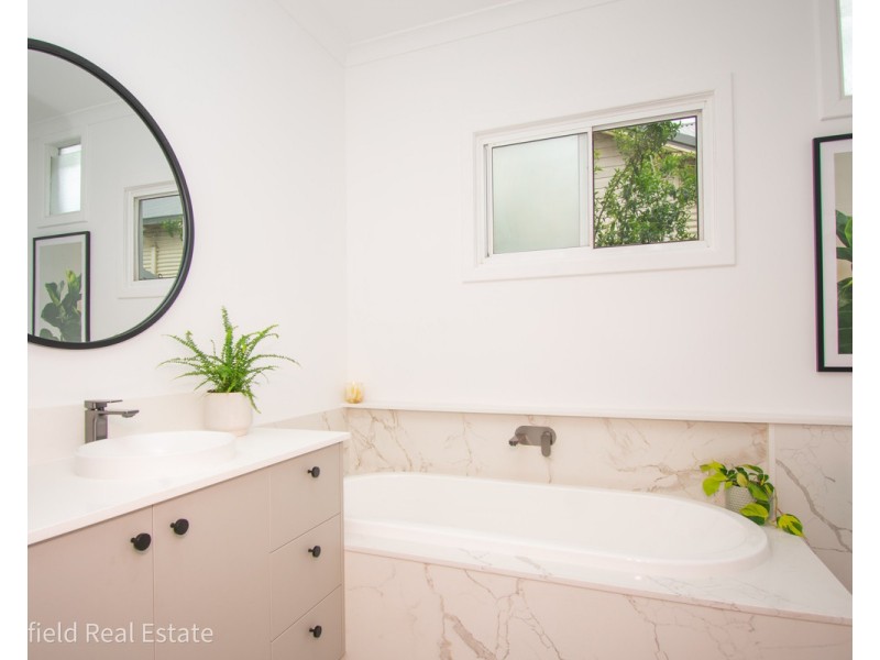 10 Melrose Street, Mount Melville WA 6330