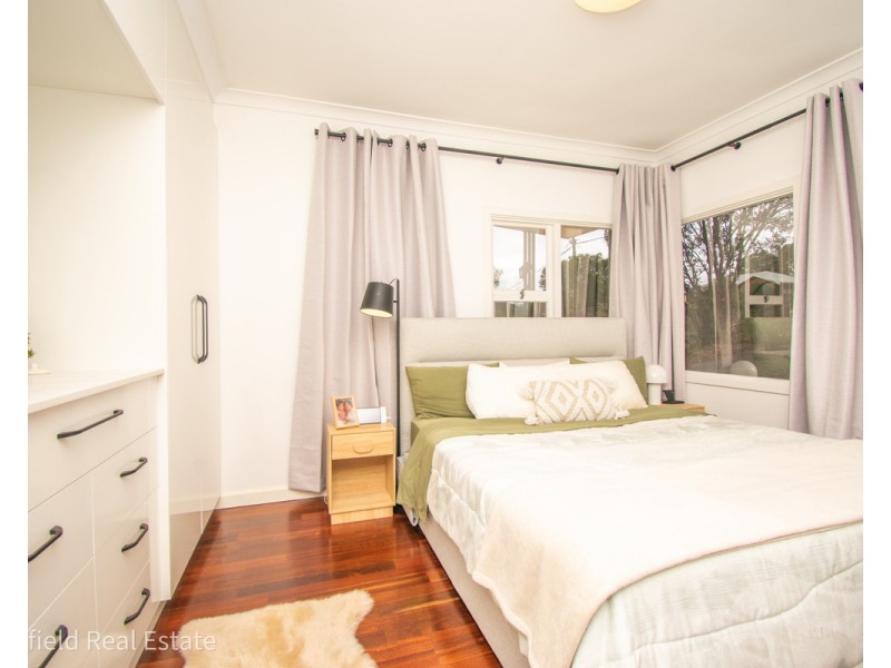 10 Melrose Street, Mount Melville WA 6330