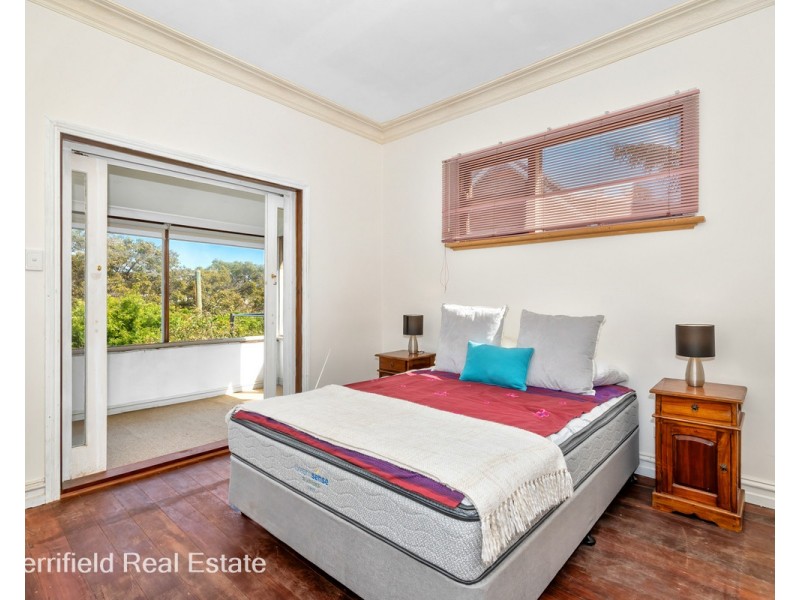 18 Finlay Street, Albany WA 6330