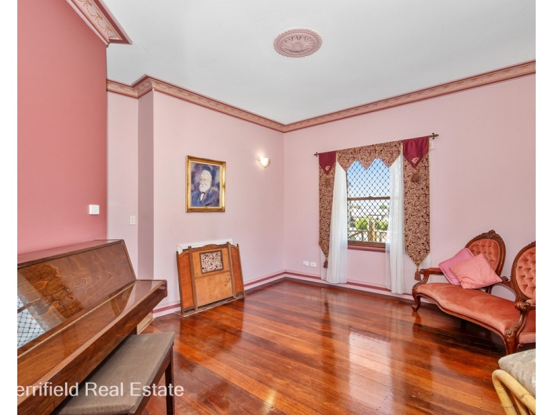 18 Finlay Street, Albany WA 6330