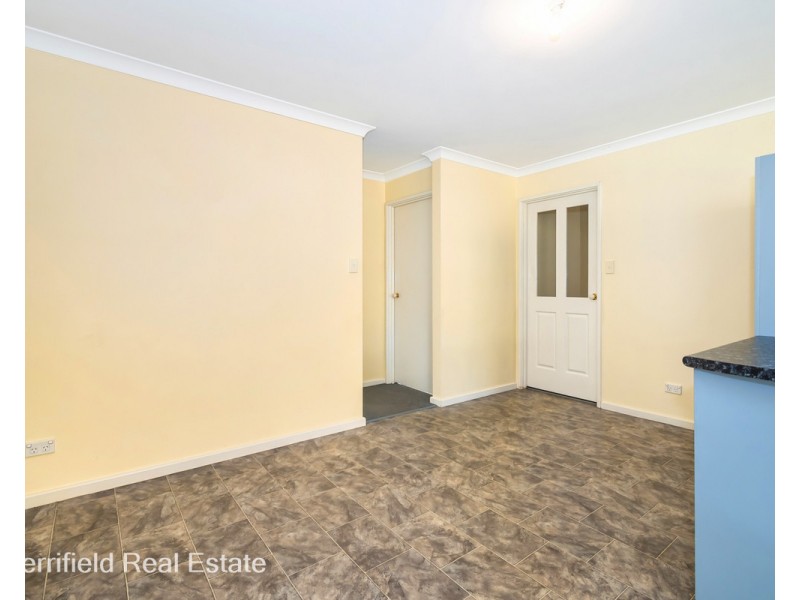 44 McGonnell Road, Orana WA 6330