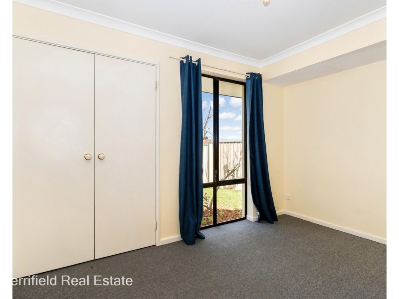 44 McGonnell Road, Orana WA 6330