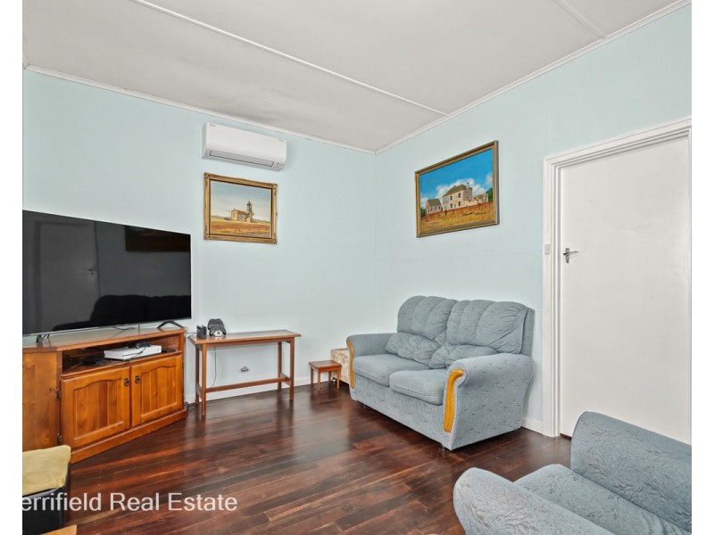 25 Leonora Street, Yakamia WA 6330