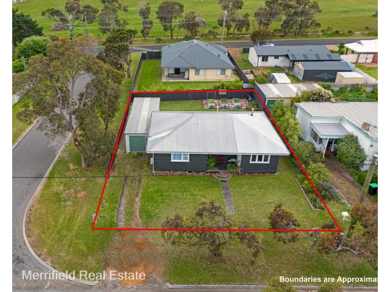 25 Leonora Street, Yakamia WA 6330