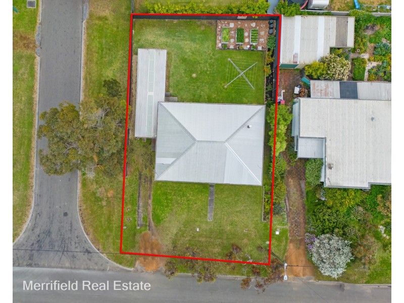 25 Leonora Street, Yakamia WA 6330