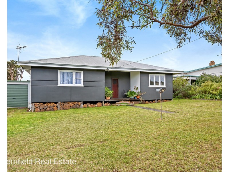 25 Leonora Street, Yakamia WA 6330