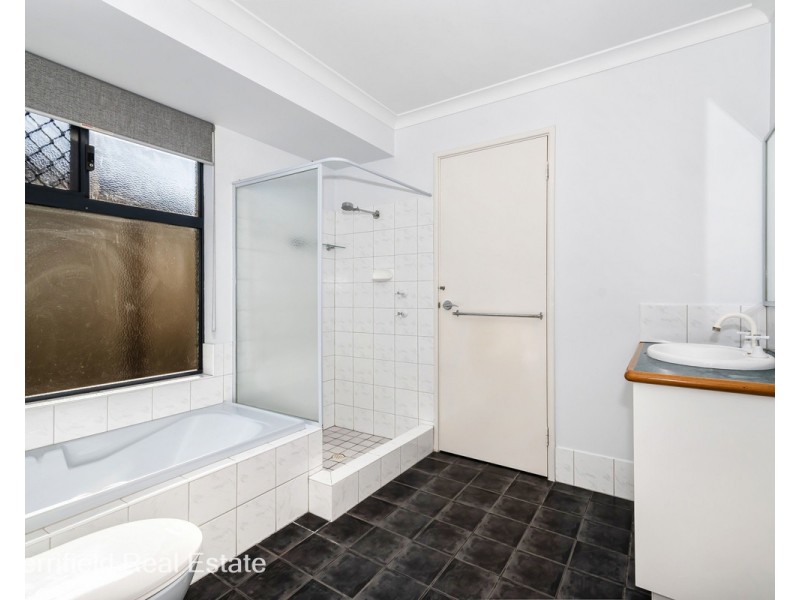 1 Clifton Street, Lockyer WA 6330