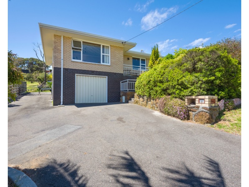 8 Finlay Street, Albany WA 6330
