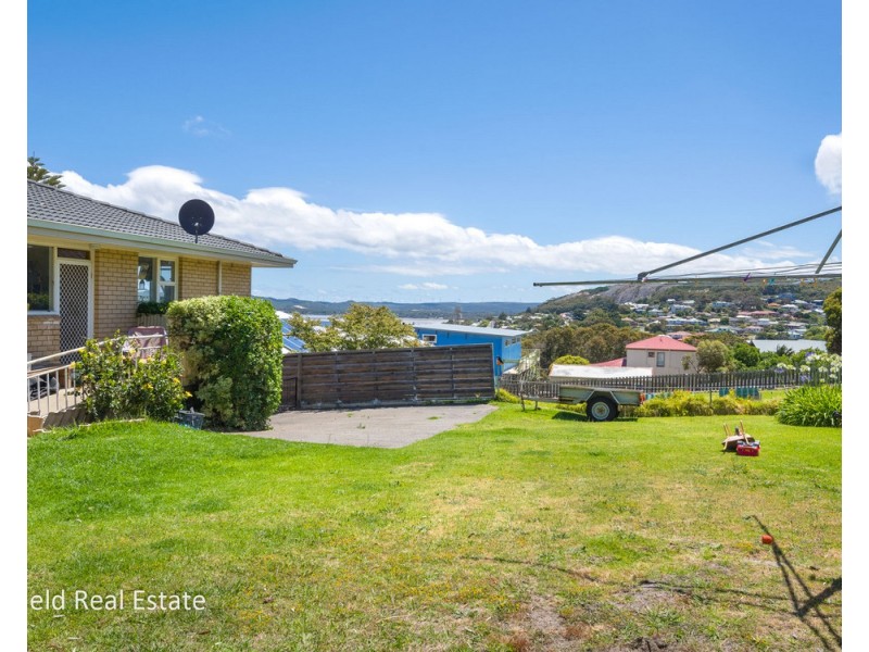 8 Finlay Street, Albany WA 6330