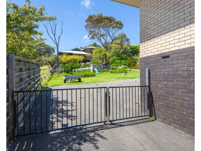 8 Finlay Street, Albany WA 6330