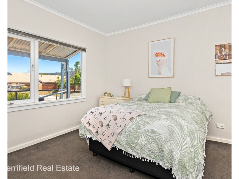 15 Bethel Way, Yakamia WA 6330