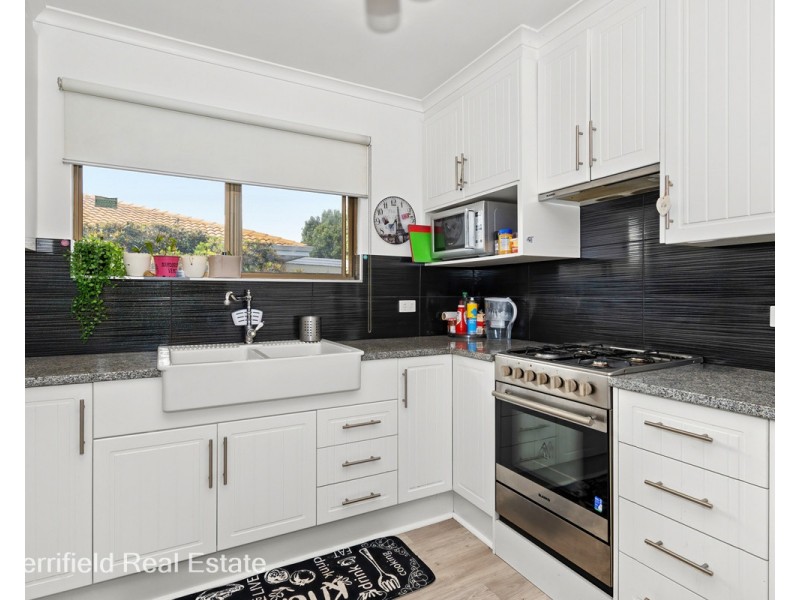 2/33 Geake Street, Spencer Park WA 6330