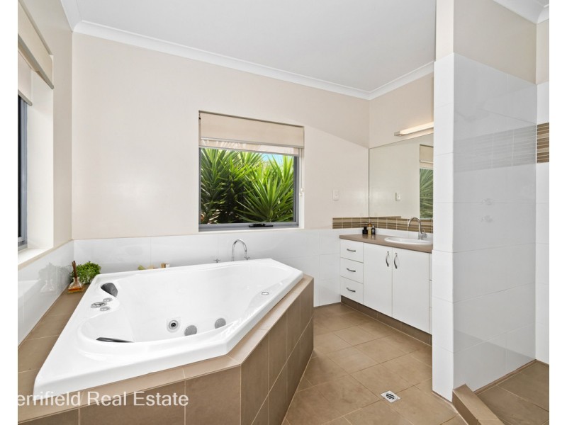 53 Rowney Road, Robinson WA 6330