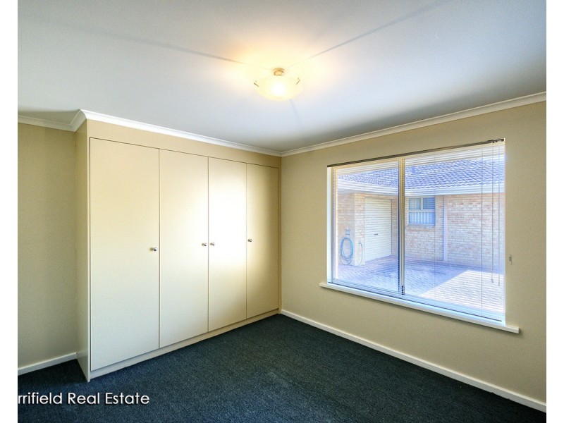 2/45 Premier Circle, Spencer Park WA 6330