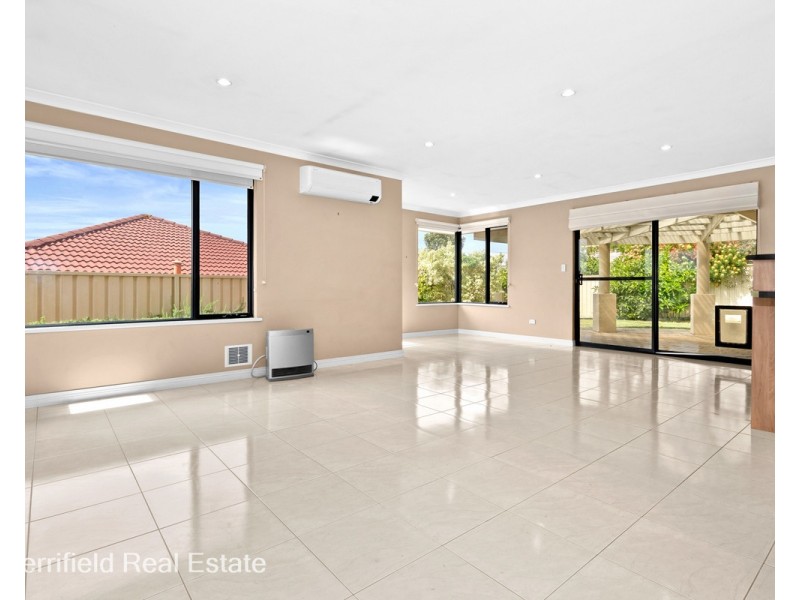 6 Camm Crescent, Spencer Park WA 6330