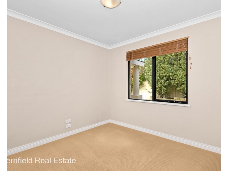 6 Camm Crescent, Spencer Park WA 6330