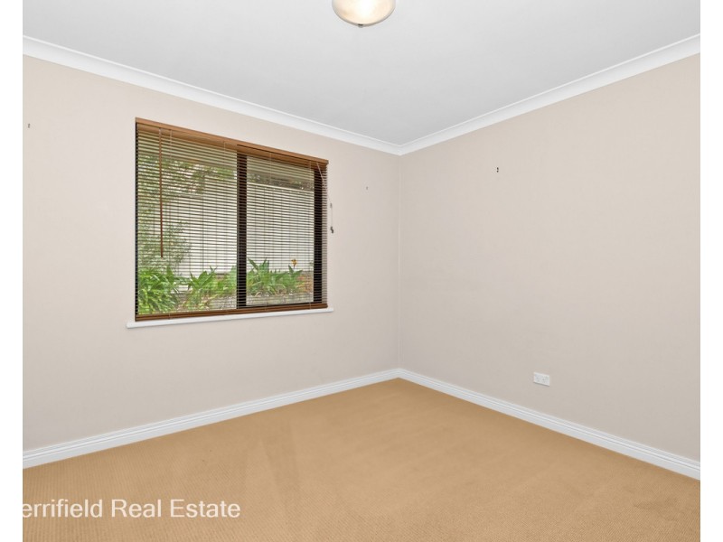 6 Camm Crescent, Spencer Park WA 6330