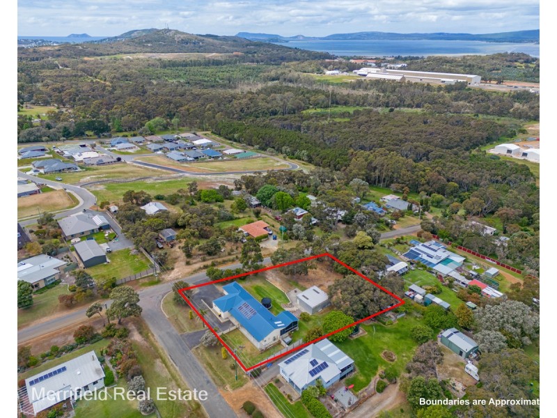 8 Holborn Street, Gledhow WA 6330