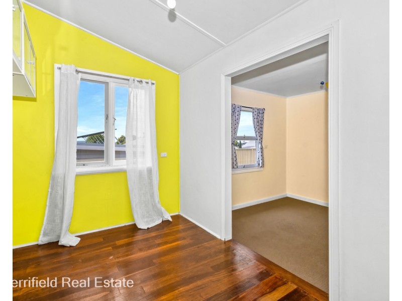 12 Halifax Street, Mount Melville WA 6330